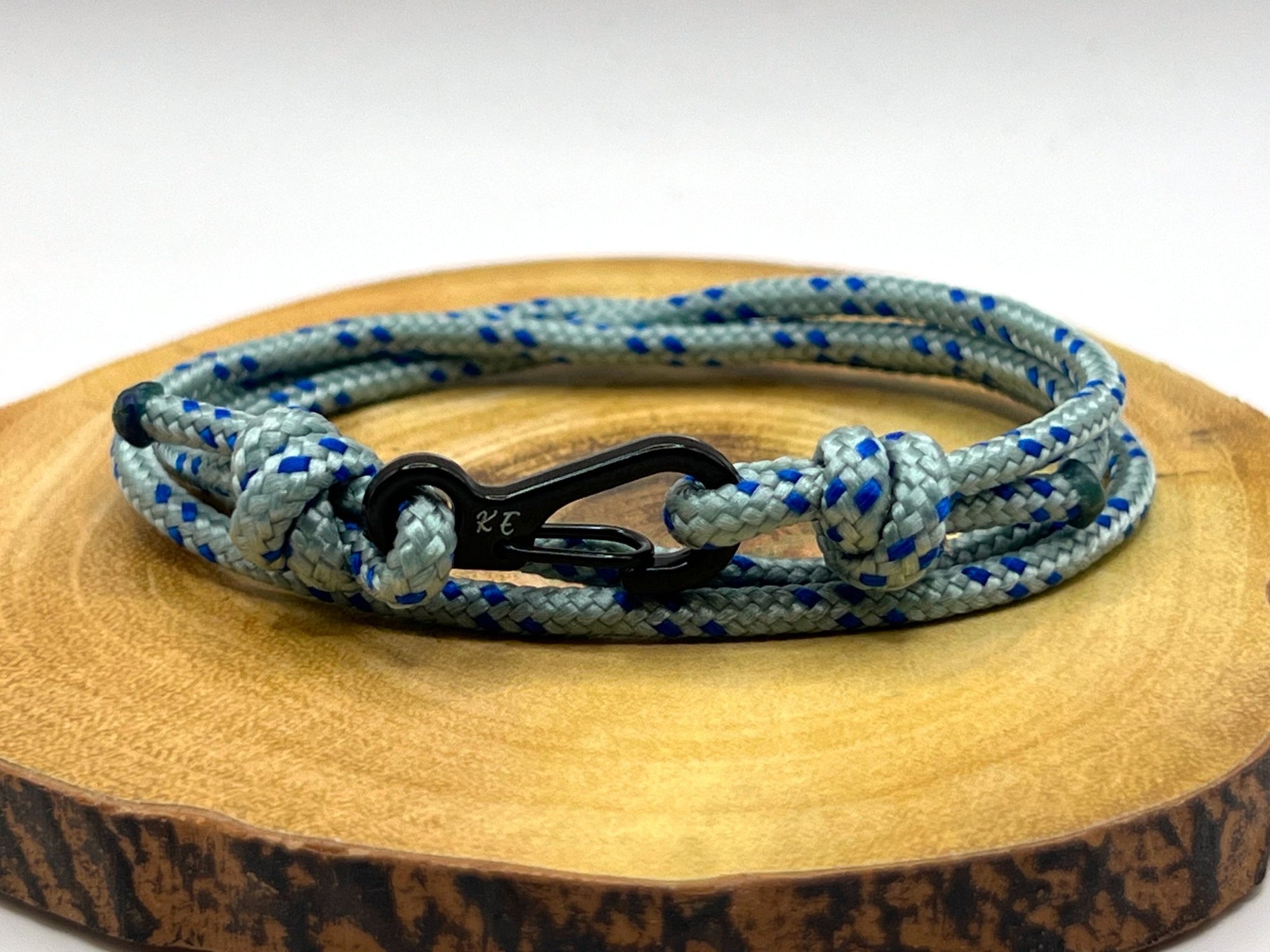 Adjustable Grey and Blue Carabiner Rope Bracelet - Karoo Earth