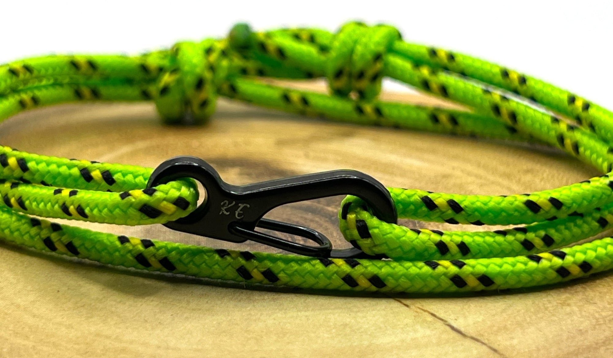 Adjustable Neon Green Ensign Carabiner Rope Bracelet - Karoo Earth