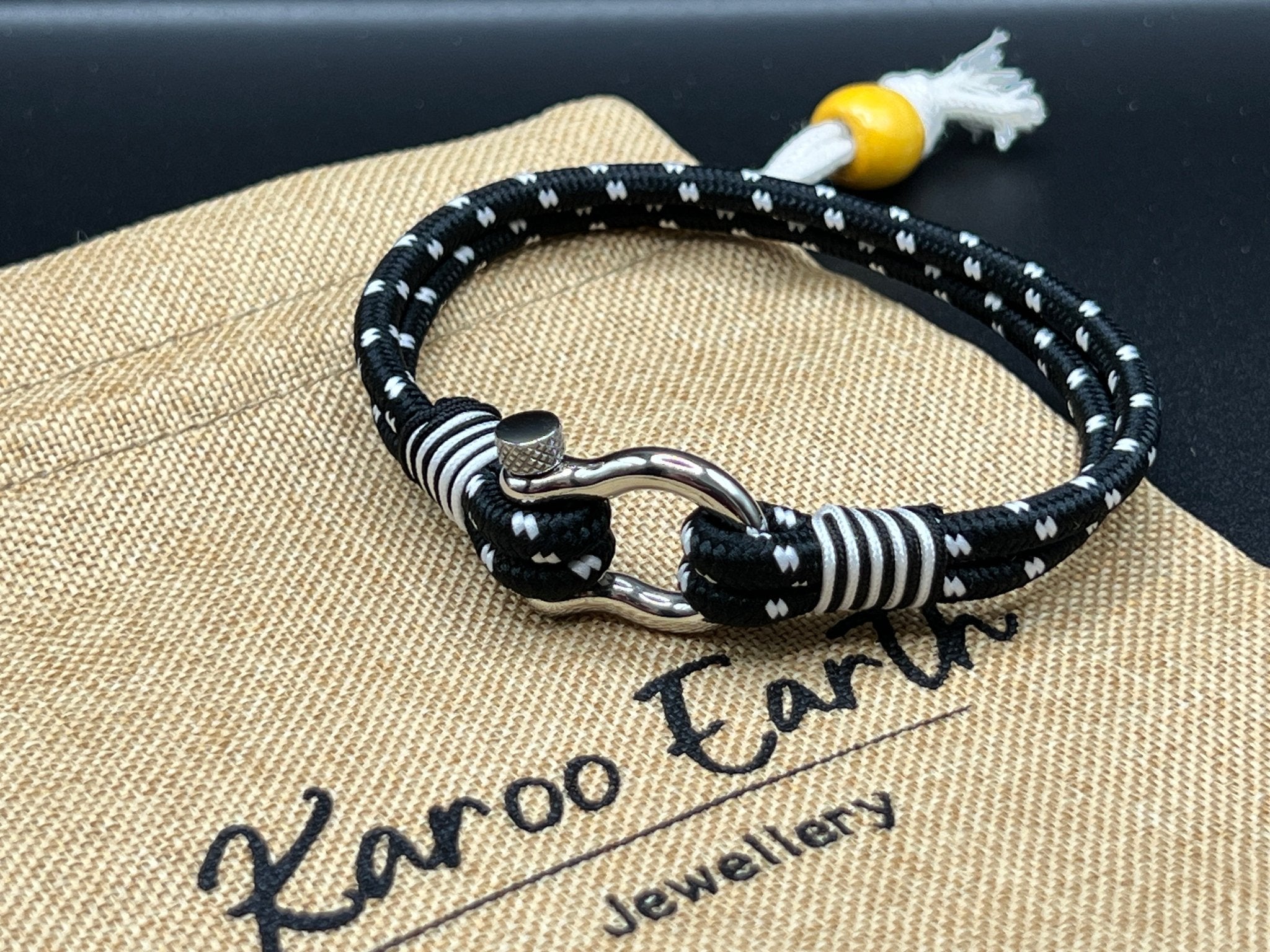 Black & White Horseshoe Stainless Steel Shackle Bracelet - Karoo Earth