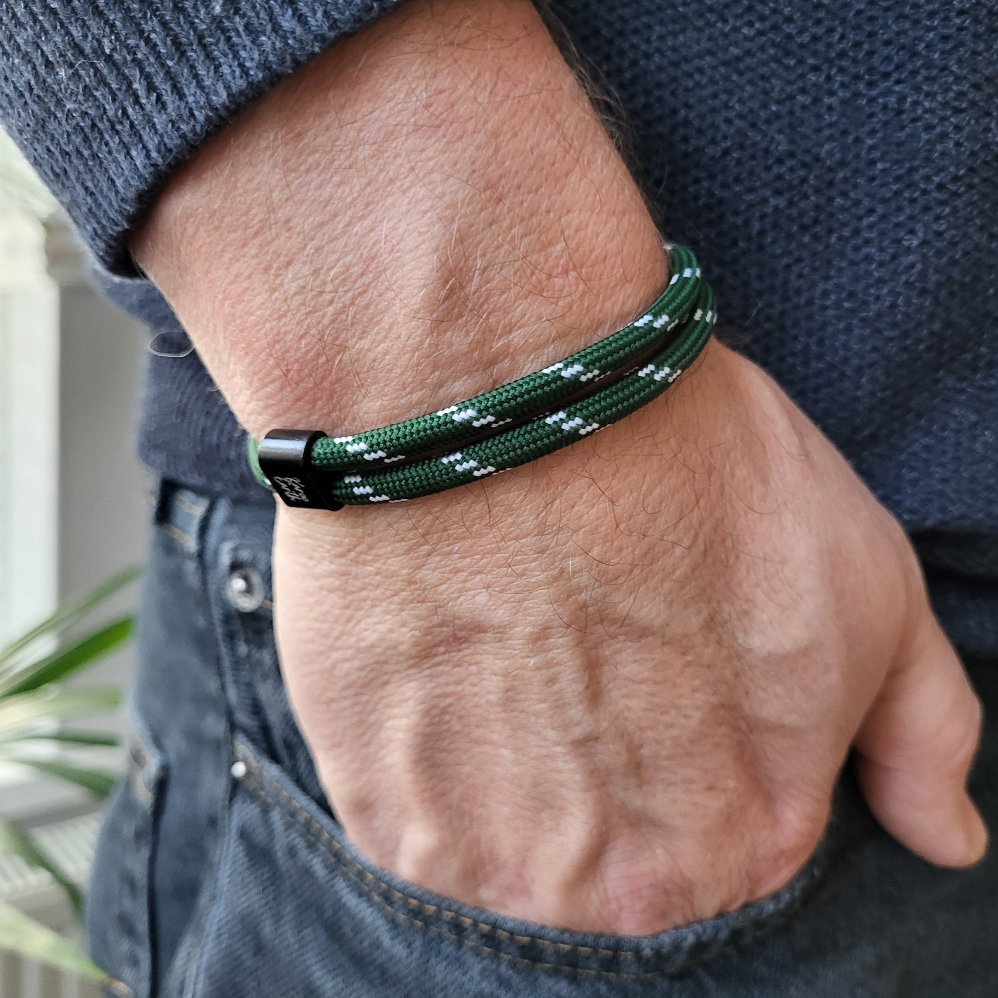 Green & White Karoo Earth Rope Adjustable Paracord Bracelet - Karoo Earth