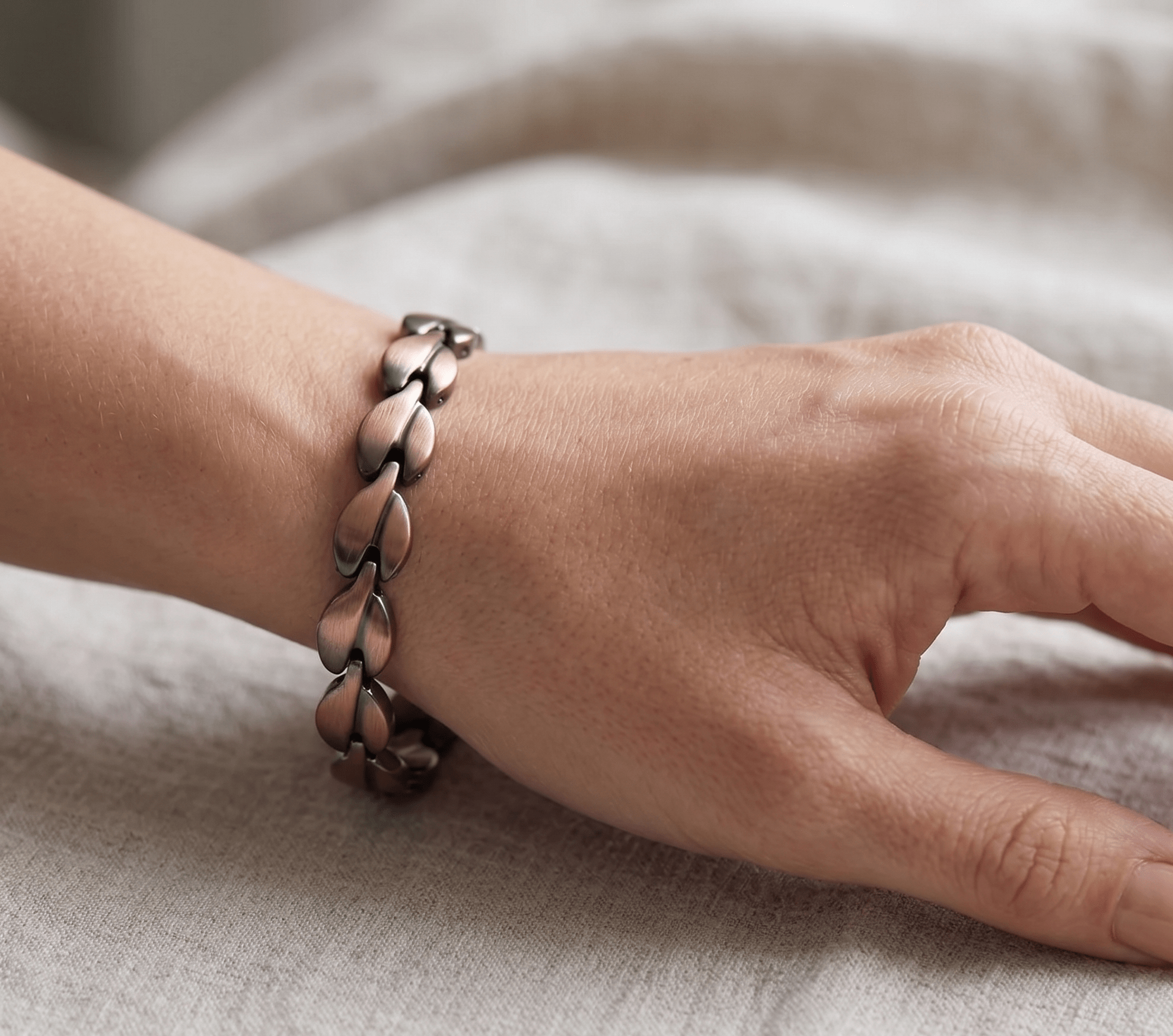 Ladies Leaf design Pure Copper Magnetic Bracelet - Karoo Earth