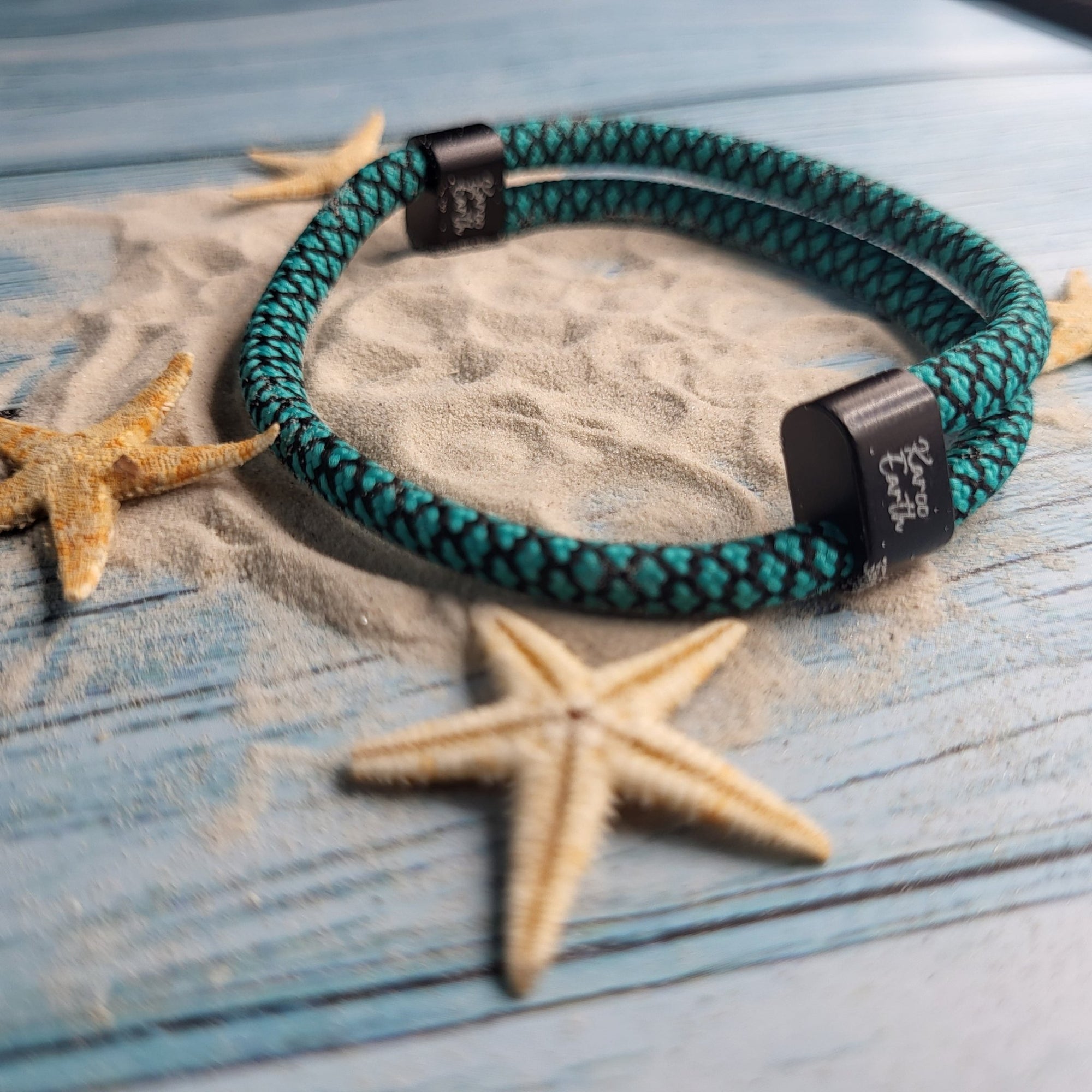 Turquoise & Black Karoo Earth Rope Adjustable Paracord Bracelet - Karoo Earth